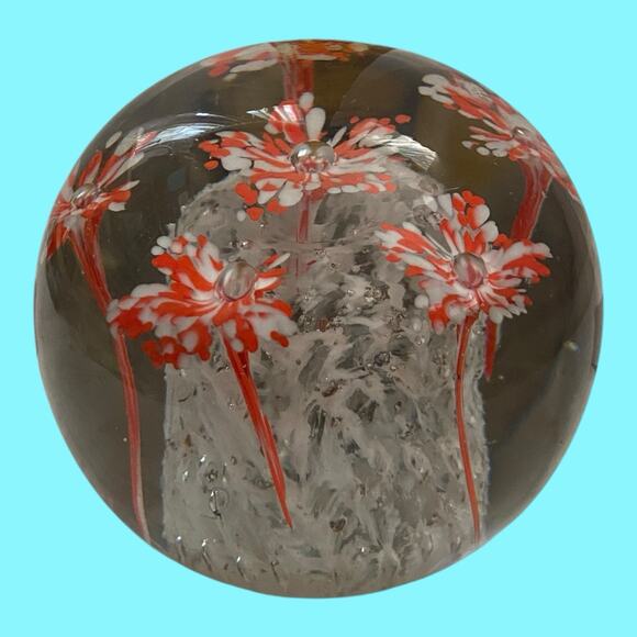 Vintage Round Handblown Art Glass Paperweight Six Stemmed Red & White Flowers - Picture 11 of 14